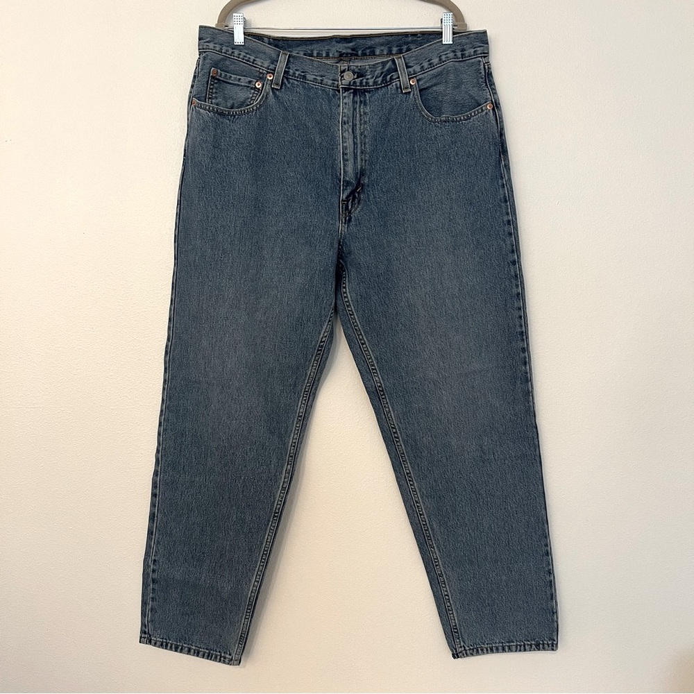 Levi’s Men’s 550, Size 38x32”. 0032.